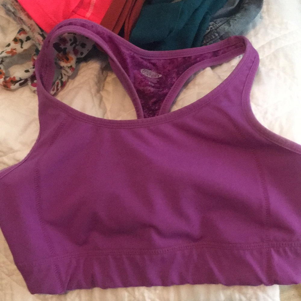 Sports bra